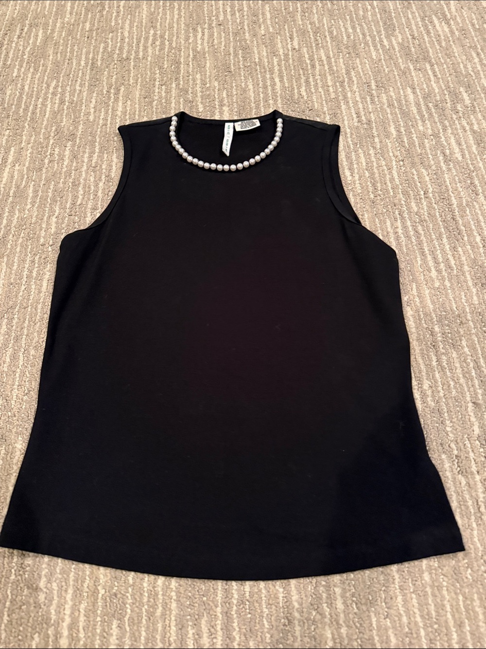 Black tank with pearl collar